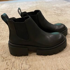 H&M Black Chelsea Lug Sole Boots (size 39; women’s 8)